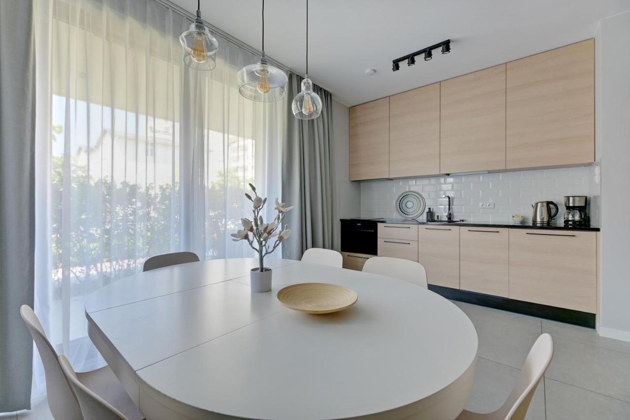Dom & House - Apartments Okrzei Prime Sopot Bagian luar foto